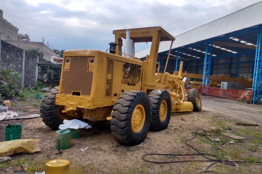 Motoconformadora Caterpillar 130B